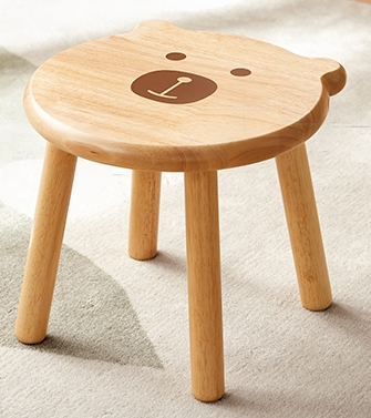 Niedlicher Bären-Kinderhocker aus Bambus