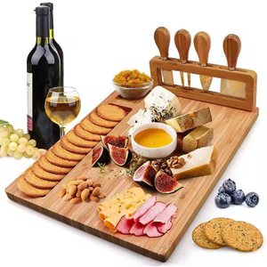 Großhandel Custom Logo Holz Bambus Wurstbrett Fleischkäseplatte mit Besteckset serviert